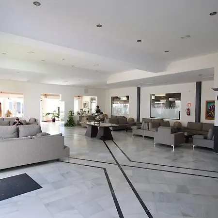 Hotel Ohtels Carabela 4*