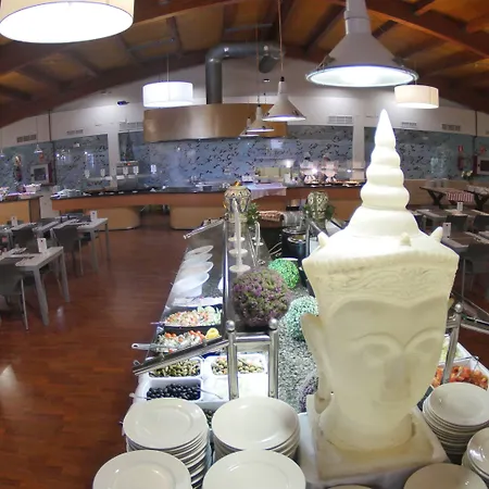 Hotel Ohtels Carabela 4*