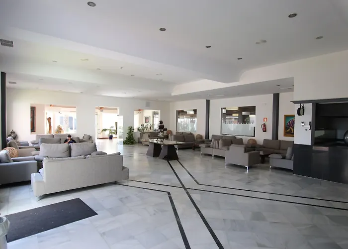 Ohtels Carabela מלון