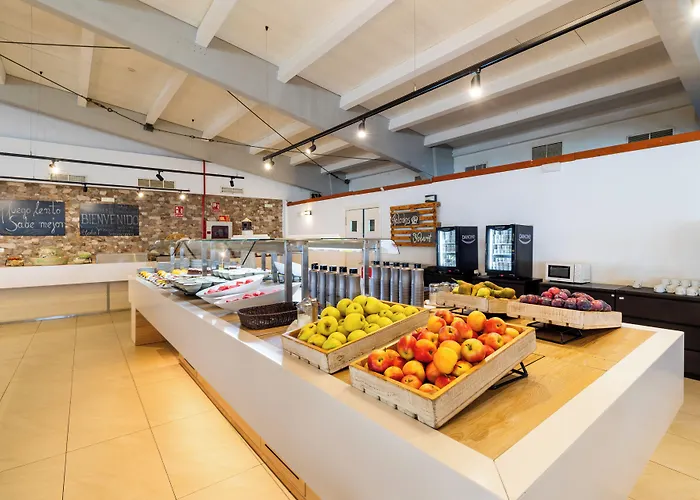 מלון Ohtels Carabela 4*